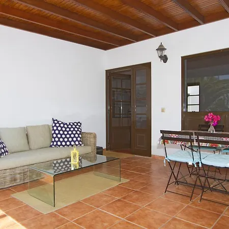 Casa Mango Vila